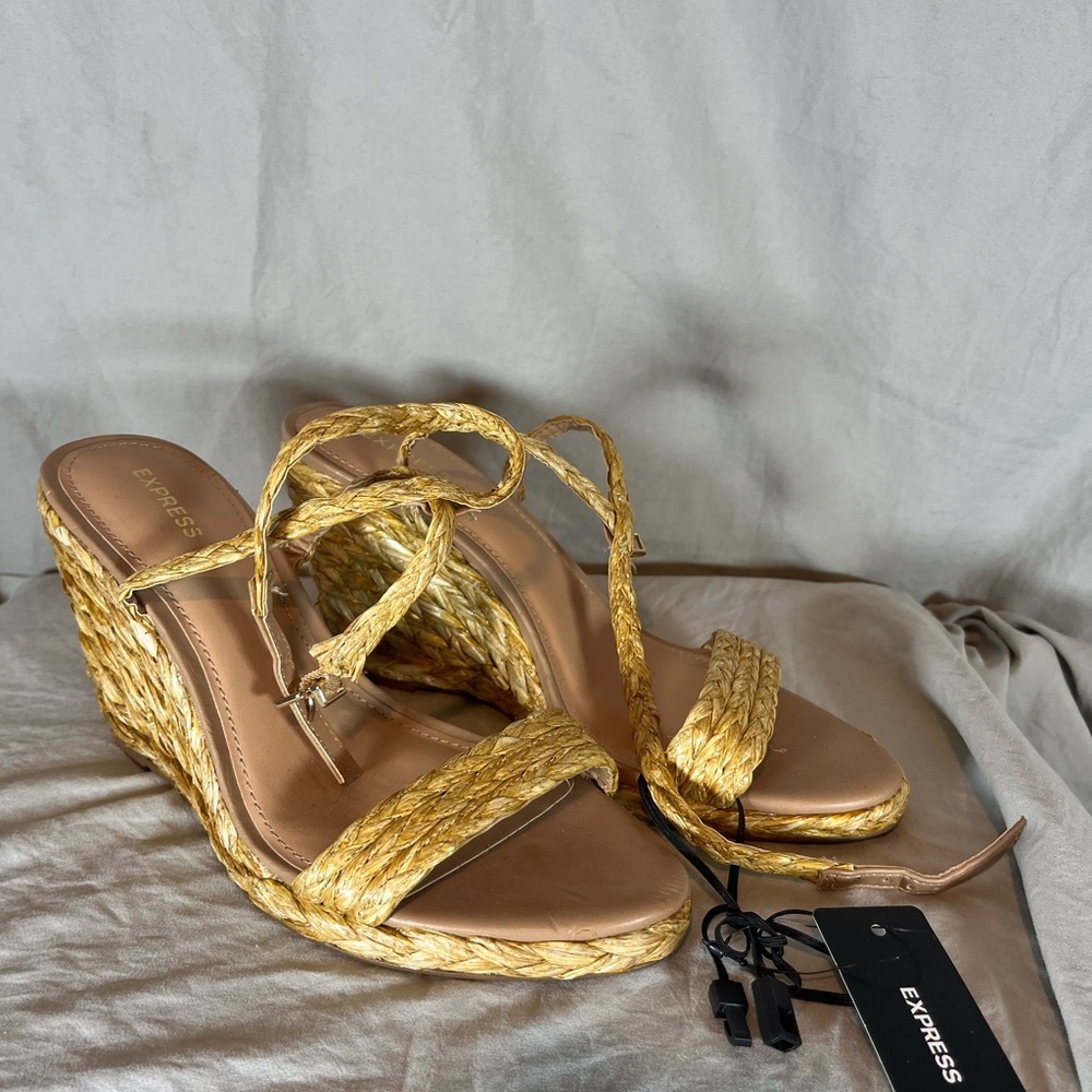 Express Women's Woven‎ Gold Wedges